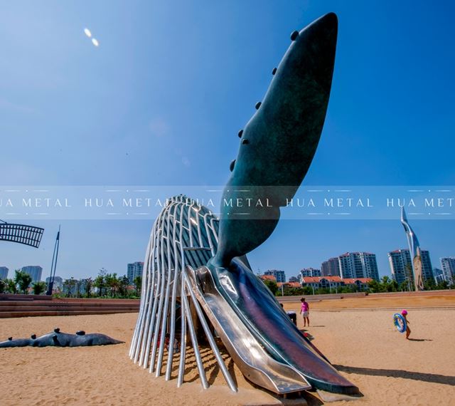 Forged Bronze Whale Statue-1