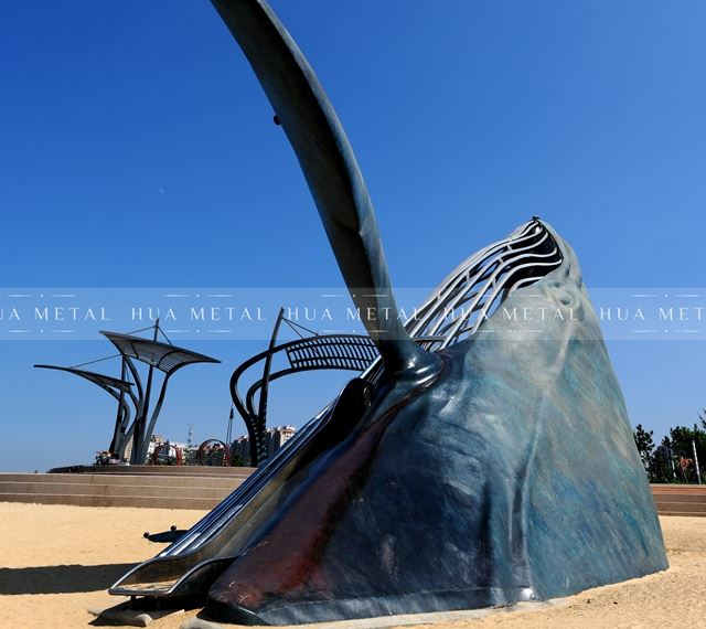 Forged Bronze Whale Statue